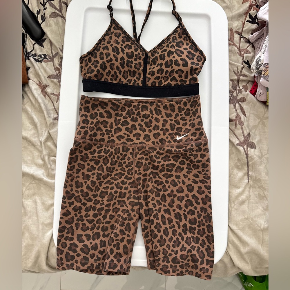 Nike Brown Leopard Print Sports workout Set